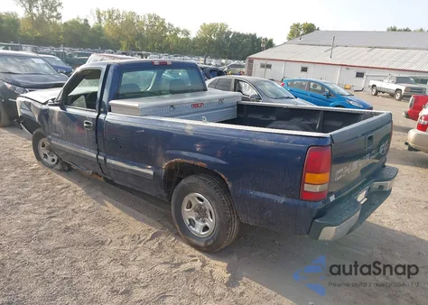 2002 Chevrolet Silverado z USA, uszkodzony, nr VIN 1GCEC14V02Z286665